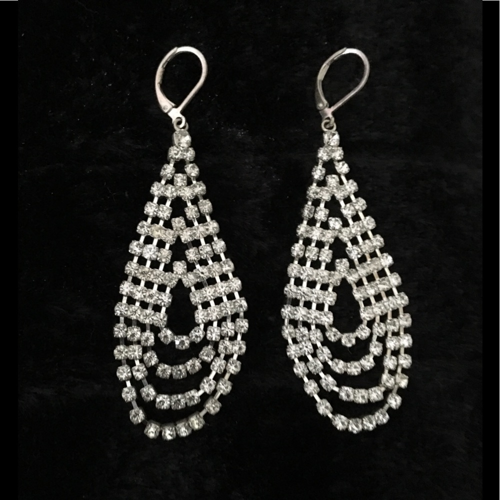 Glitz n Glam Earrings